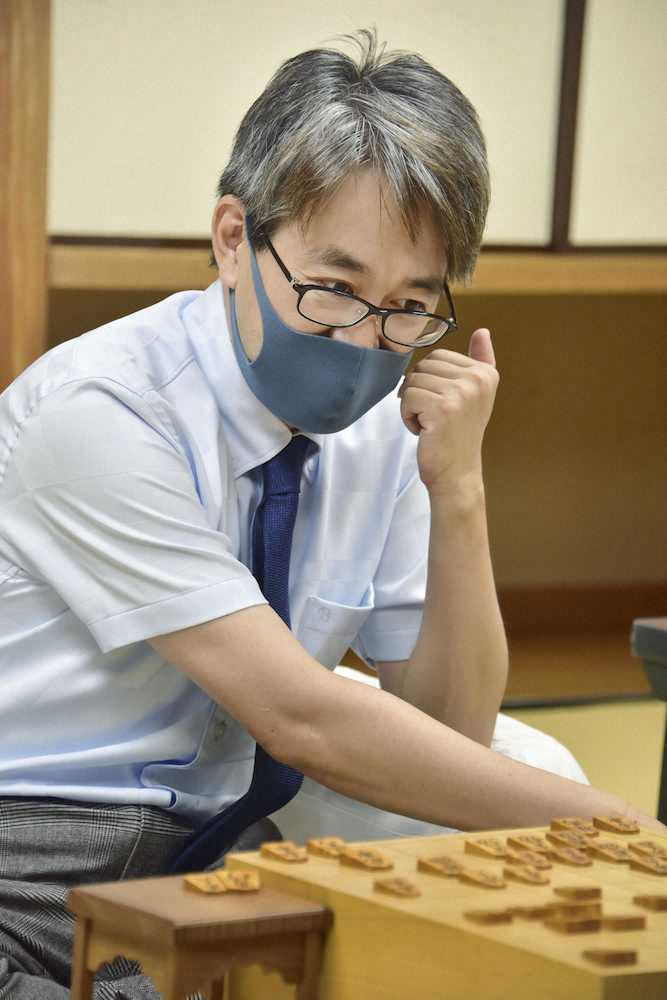 【画像・写真】羽生九段が竜王戦挑戦権獲得　タイトル100期の大台へ　7番勝負10月9日開幕