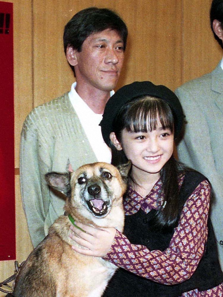 94年、安達祐実と「家なき子」映画化発表会見に臨む斎藤洋介さん