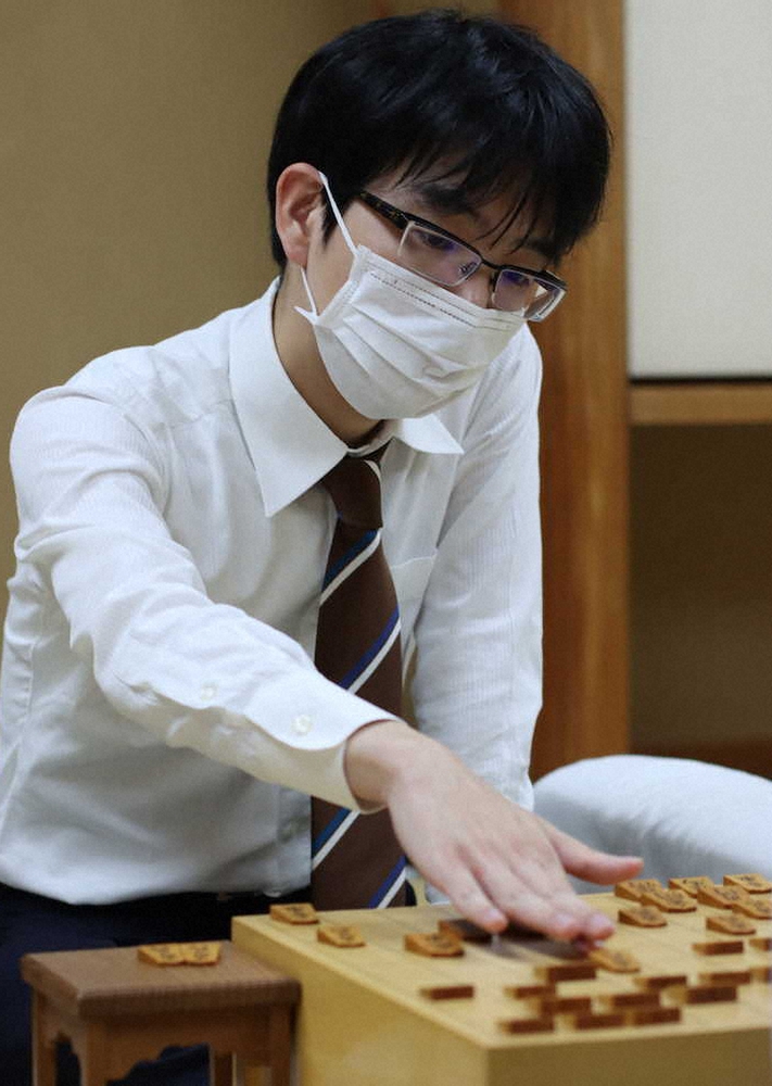 【画像・写真】豊島竜王、木村九段に完勝　昨年の王位戦リベンジ　さあ10・5藤井2冠戦