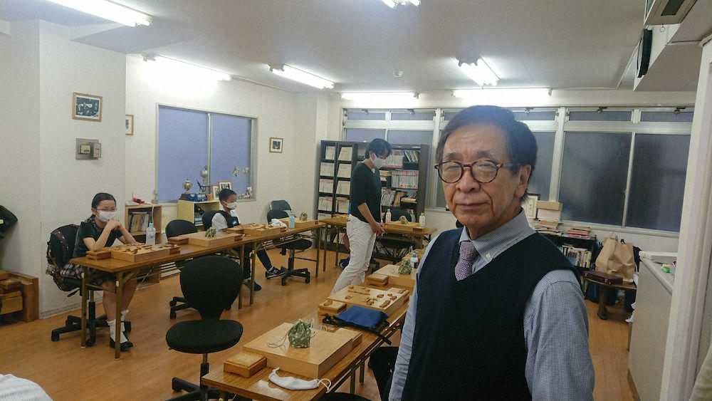 伊藤匠三段が将棋を学んだ東京・三軒茶屋の将棋教室。師匠の宮田俊男八段も愛弟子のプロ入りを喜んだ