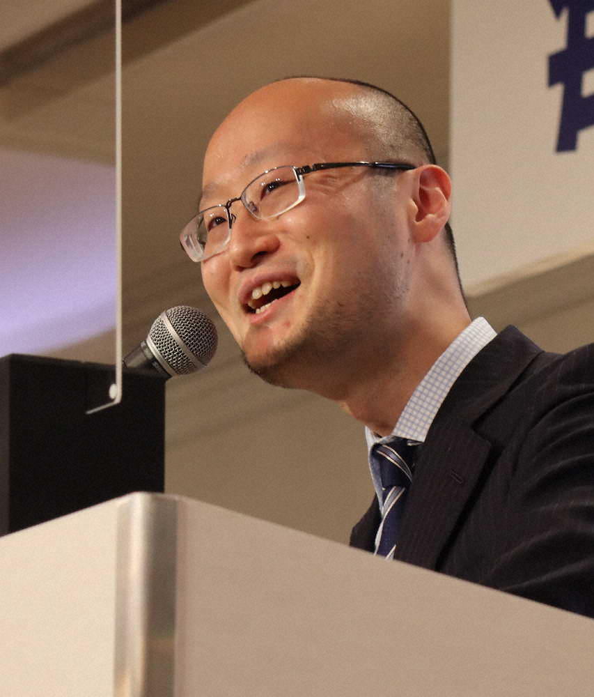 【画像・写真】渡辺明王将明かす　棋聖戦最中に…めぐみ夫人が驚きの声「藤井さんのおかげでこんなに売れちゃって」