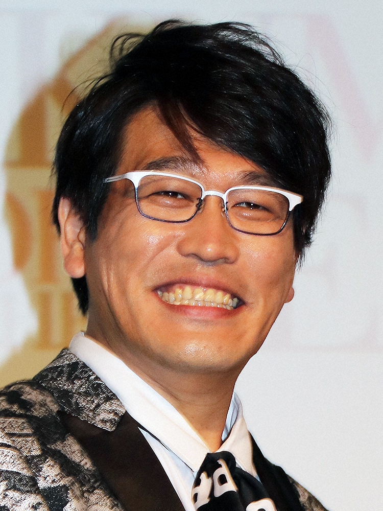 【画像・写真】古坂大魔王　第2子女児誕生報告　「可愛い」連呼し「パパ頑張るからぁ！」