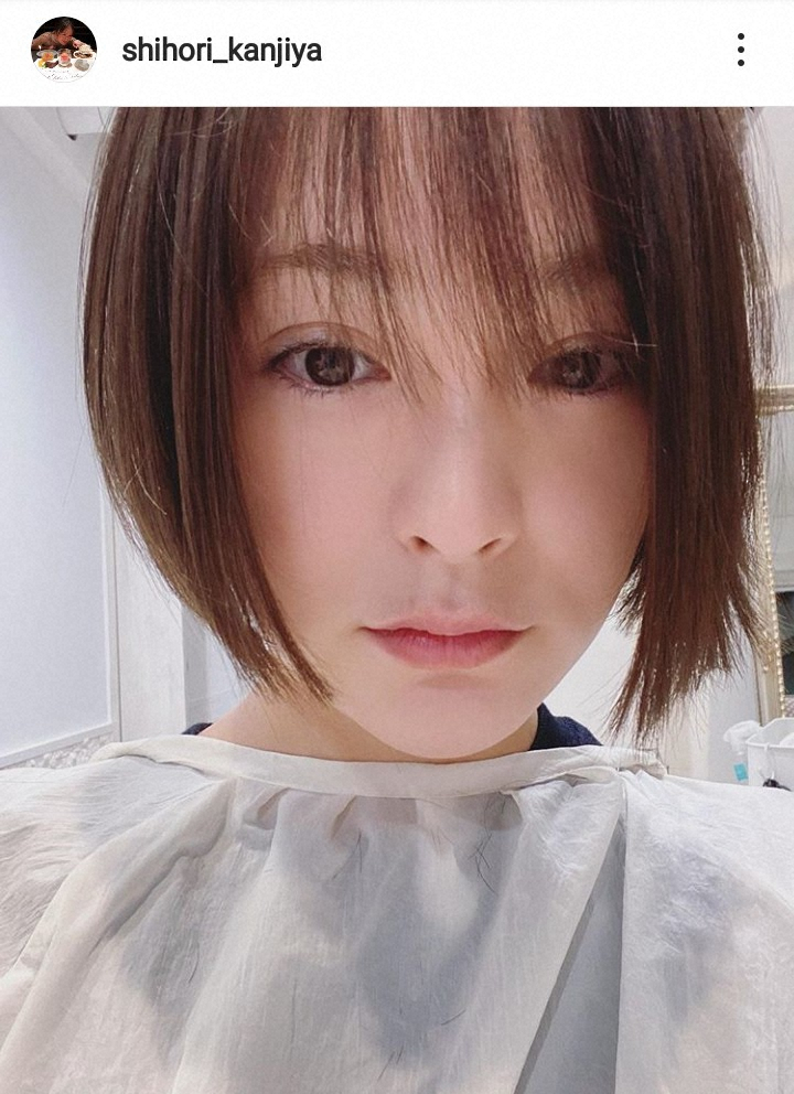 【画像・写真】貫地谷しほり「自撮り」ショートヘア姿に反響「今までで一番短い」「天使のよう」