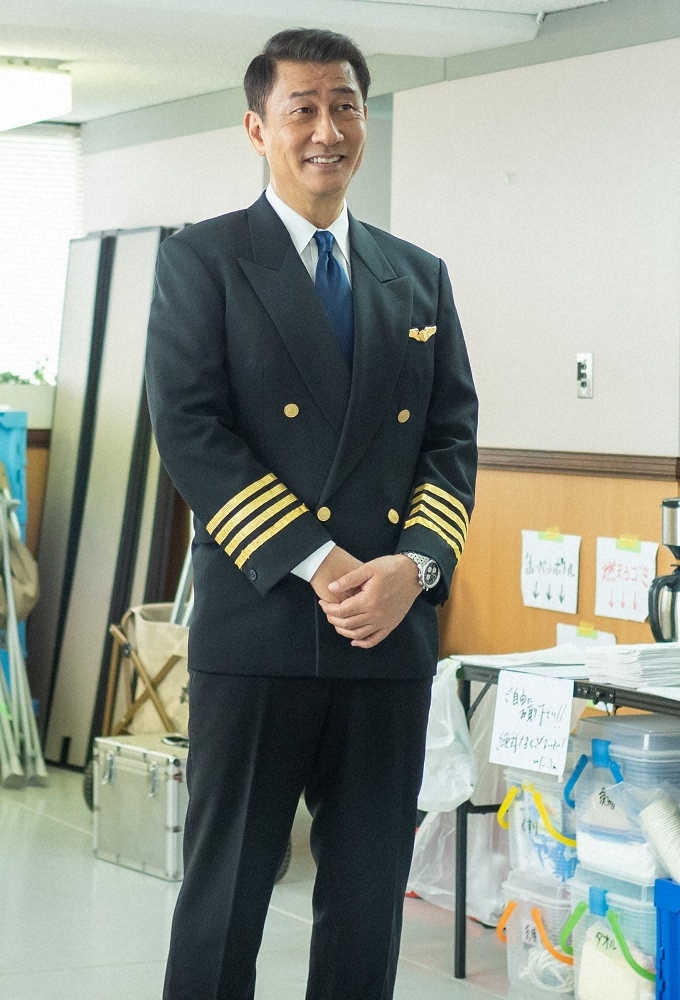 主演を務めるテレビ東京「共演NG」でパイロット姿を披露する中井貴一（C）「共演NG」製作委員会