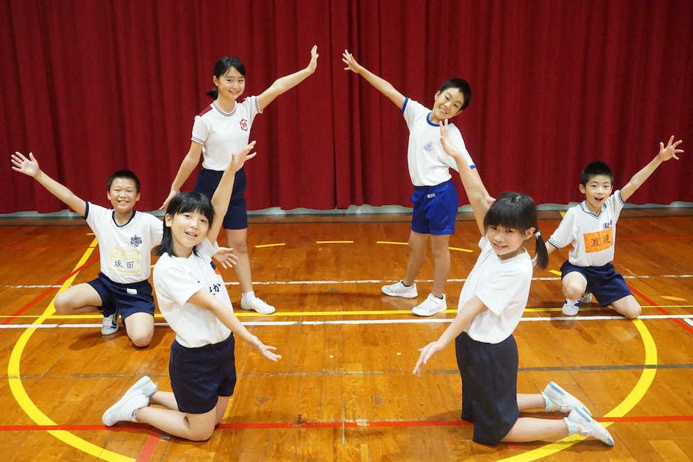 規定曲小学生部門を制した宮崎県西都市立銀上小学校「銀鏡ナインフィーバー」