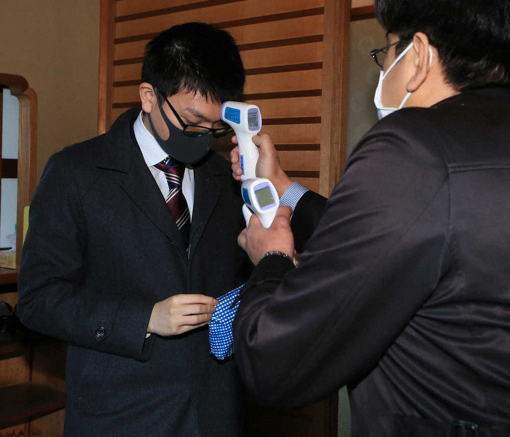 【画像・写真】第70期王将戦七番勝負あす静岡県掛川市で開幕　対局場で前日検分
