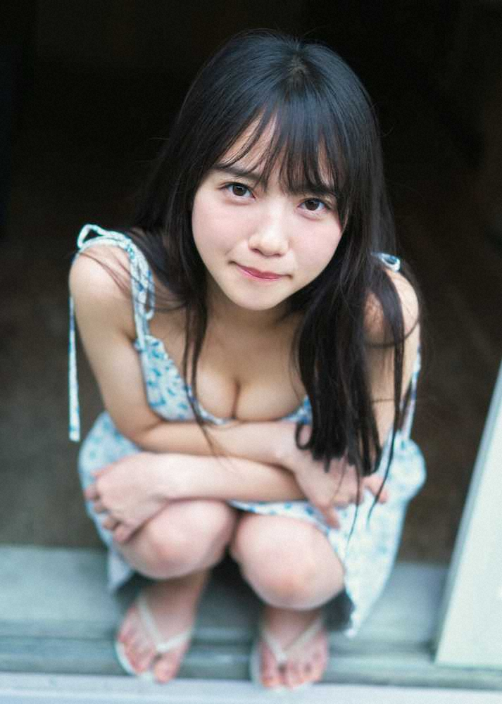 【画像・写真】日向坂46・齊藤京子、初写真集で“圧倒的彼女感”「デート気分、見てほしい」