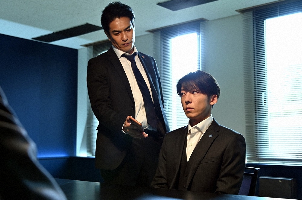 【画像・写真】【今夜1月24日の天国と地獄】第2話　日高（魂・彩子）を事情聴取！彩子（魂・日高）は居候・陸と仲良く