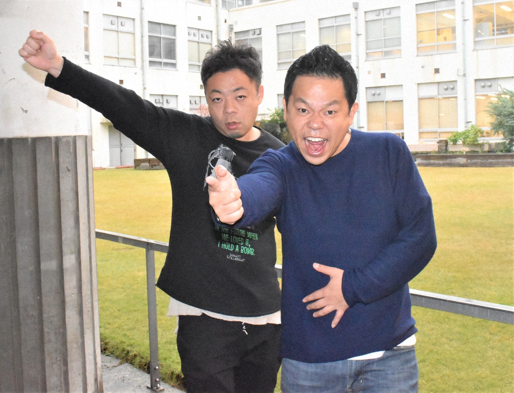 ダイアンのユースケ（左）と津田篤宏