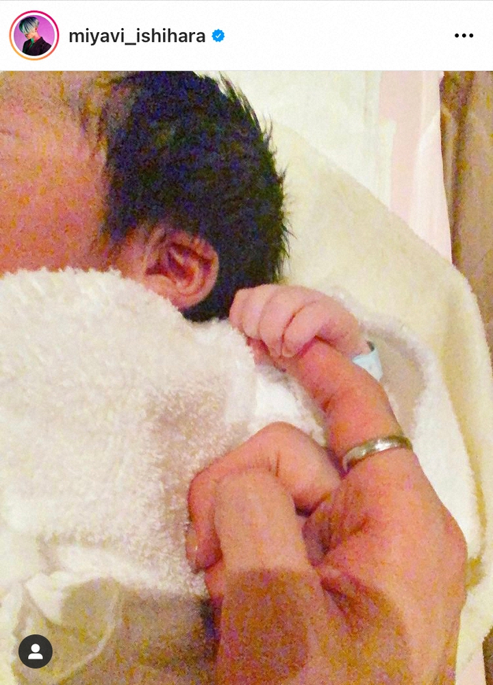 【画像・写真】MIYAVI　妻・melody.さんの第3子出産を報告「メルさん、がんばりました」