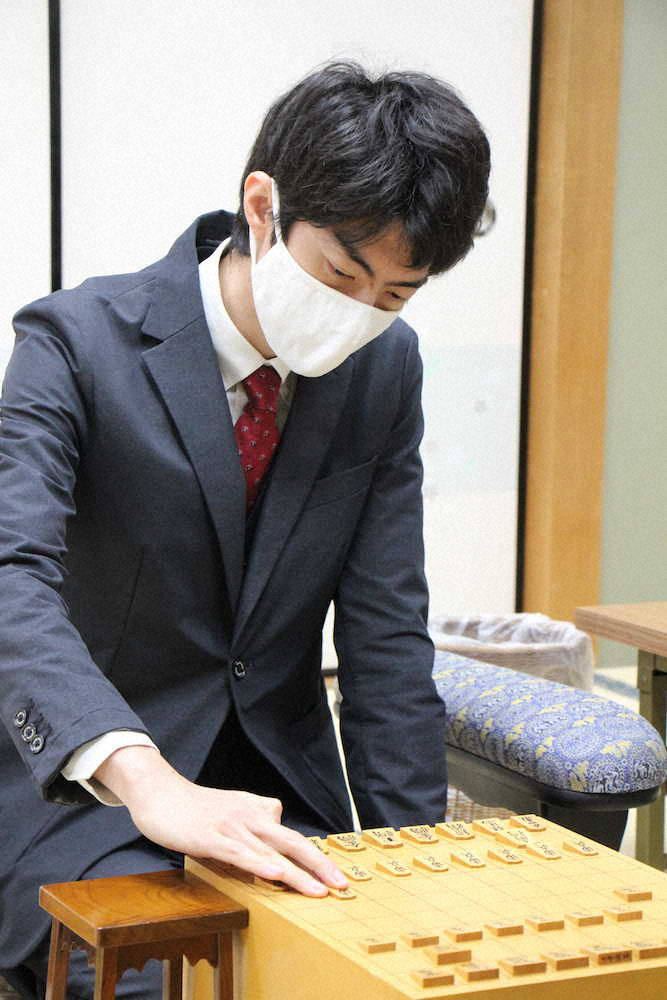 【画像・写真】藤井聡太2冠　2期連続での全勝通過なるか　順位戦B級2組最終局
