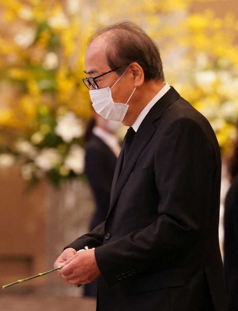 【画像・写真】吉永小百合、声震わせ…岡田裕介さんに「ありがとう！」　東映グループ会長お別れの会に2000人参列