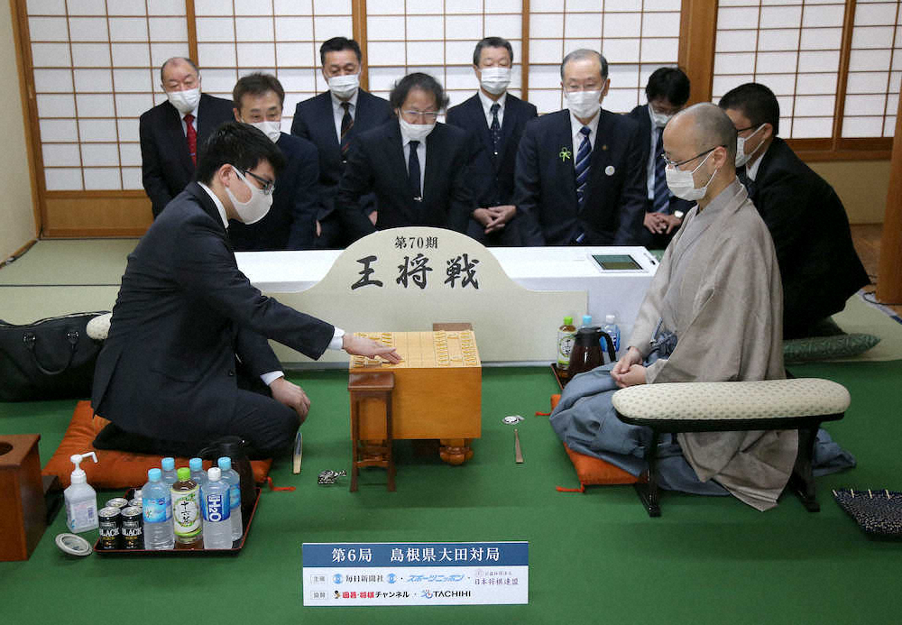【画像・写真】永瀬王座の封じ手は「1五同歩」　第70期王将戦7番勝負第6局対局再開
