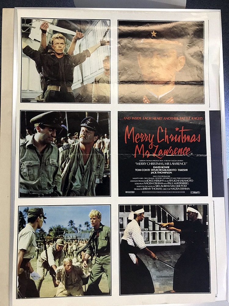 盗難に遭った「戦場のメリークリスマス」のポスター（アンプラグド提供）