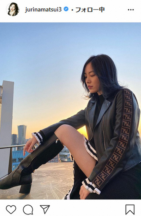 【画像・写真】松井珠理奈　絵になる私服姿に「セクシー」「太腿にも目線がいっちゃう」