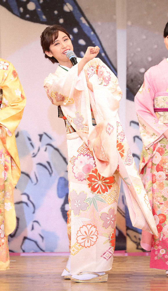 【画像・写真】ミス日本「水の天使」は嶺百花さん　青学大2年・ゴルフ部所属「ホールインワンです！」