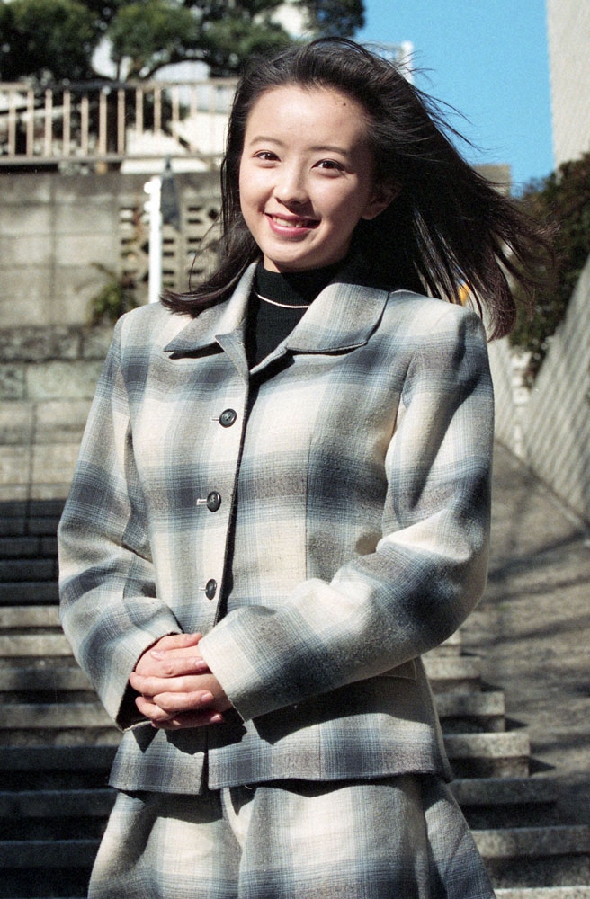 90年代アイドルとして活躍した高橋由美子