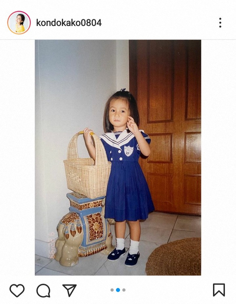 【画像・写真】TBS近藤夏子アナ　現在と子ども時代のセーラー服姿公開　「とっても可愛い」「美少女戦士」の声