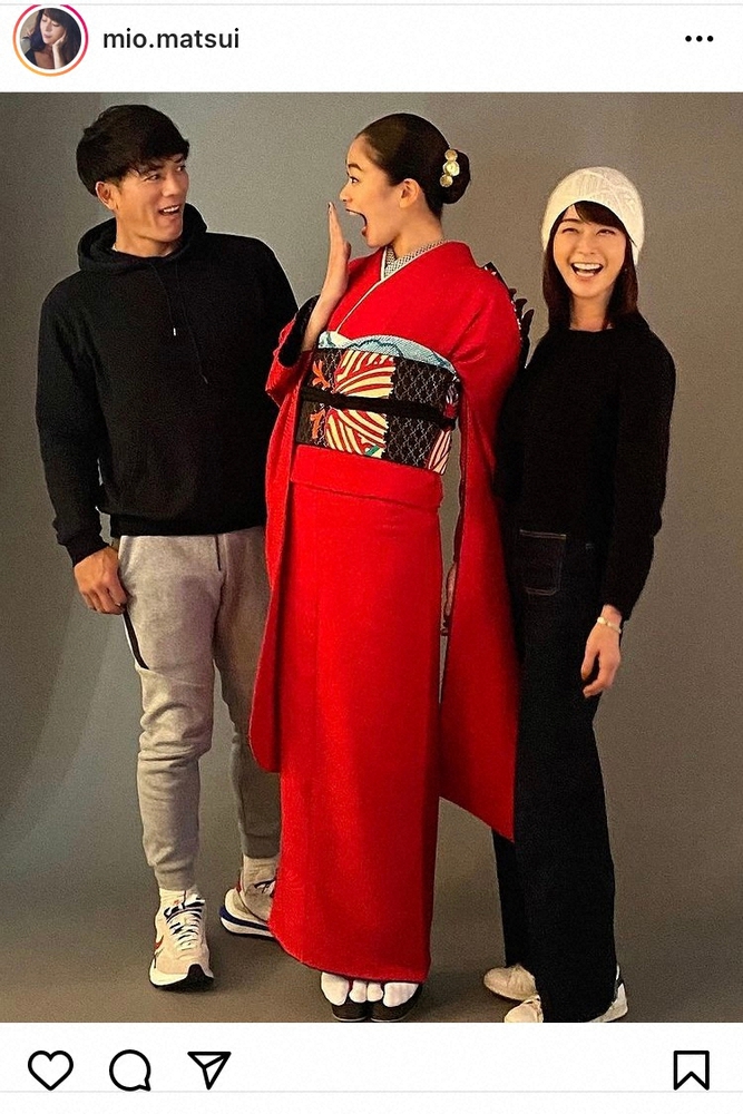 【画像・写真】松井美緒　夫の西武・松井稼頭央2軍監督と娘との3ショット披露　フォロワー「そっくり」