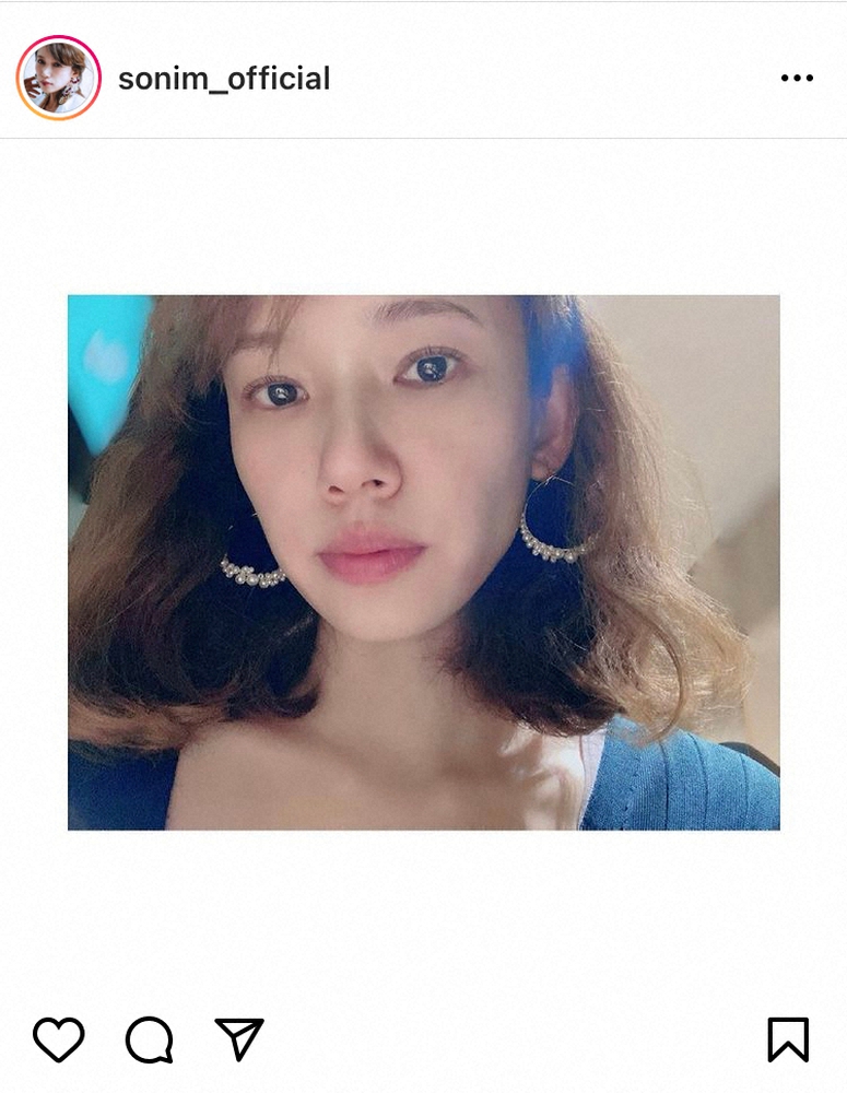 【画像・写真】ソニン　桜井日奈子との共演で「母性が育っている」　パーマの近影も公開「めっちゃ色っぽい」