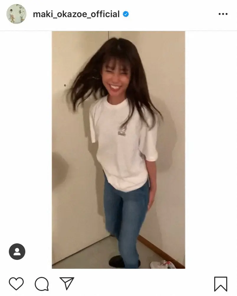 【画像・写真】岡副麻希　Tシャツ＆ジーパンでくるくる…　「無邪気でかわいい」「超お似合いだよ」の声