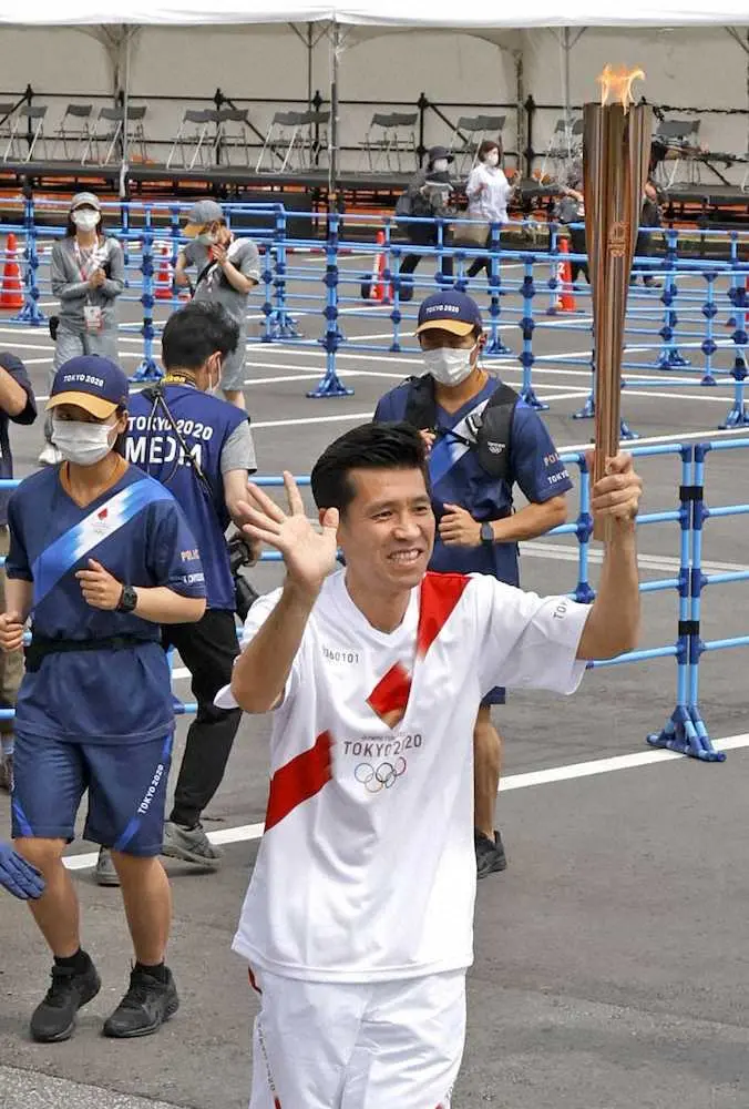 【画像・写真】「ガレッジセール」ゴリ　まさかの第1走者に「膝の震えが半端なかった」