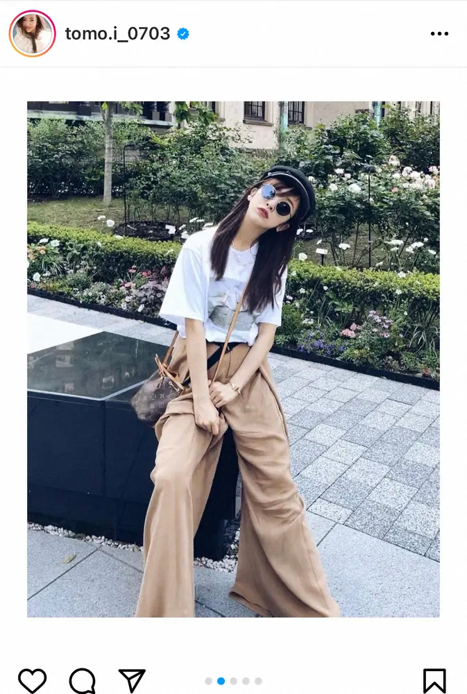 【画像・写真】板野友美　ワイドパンツのカジュアルコーデ披露に「かっこいい」「素敵です」