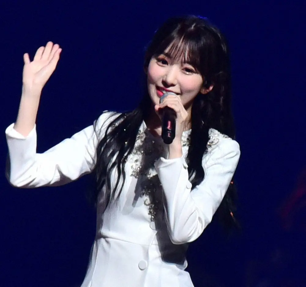 【画像・写真】HKT48宮脇咲良がグループ卒業を発表　6・19に卒コン開催へ　報告後、指原莉乃からの手紙に涙