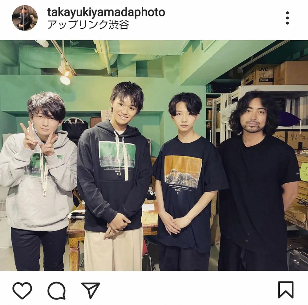 【画像・写真】山田孝之「キラキラな」後輩とのショットに自虐　ファンはフォロー「右のおじさんステキです」