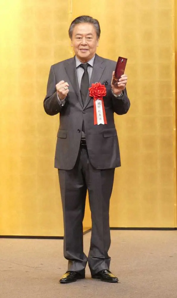 「第46回菊田一夫演劇賞」の授賞式に出席した風間杜夫