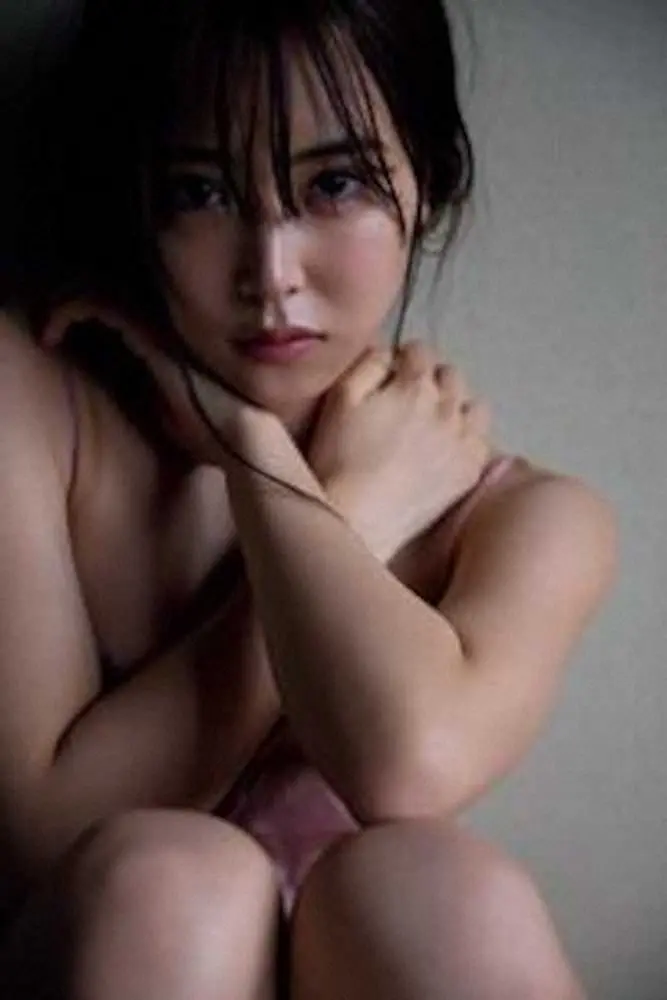 7月7日発売の白間美瑠、NMB48卒業記念写真集「REBORN」の1枚