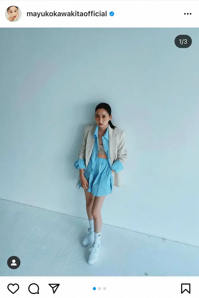 【画像・写真】河北麻友　さわやか水色のショーパン姿を披露　「細っ、足長！」「スタイル完璧」の声