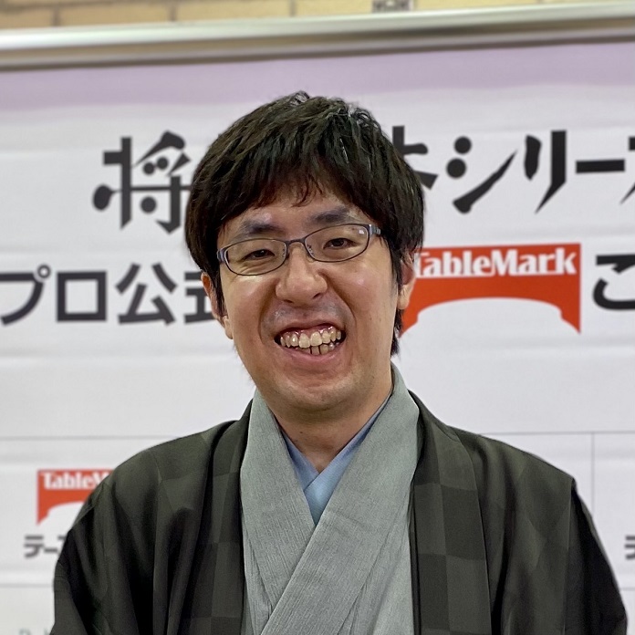 将棋日本シリーズJTプロ公式戦の１回戦第１局に勝利した広瀬章人八段