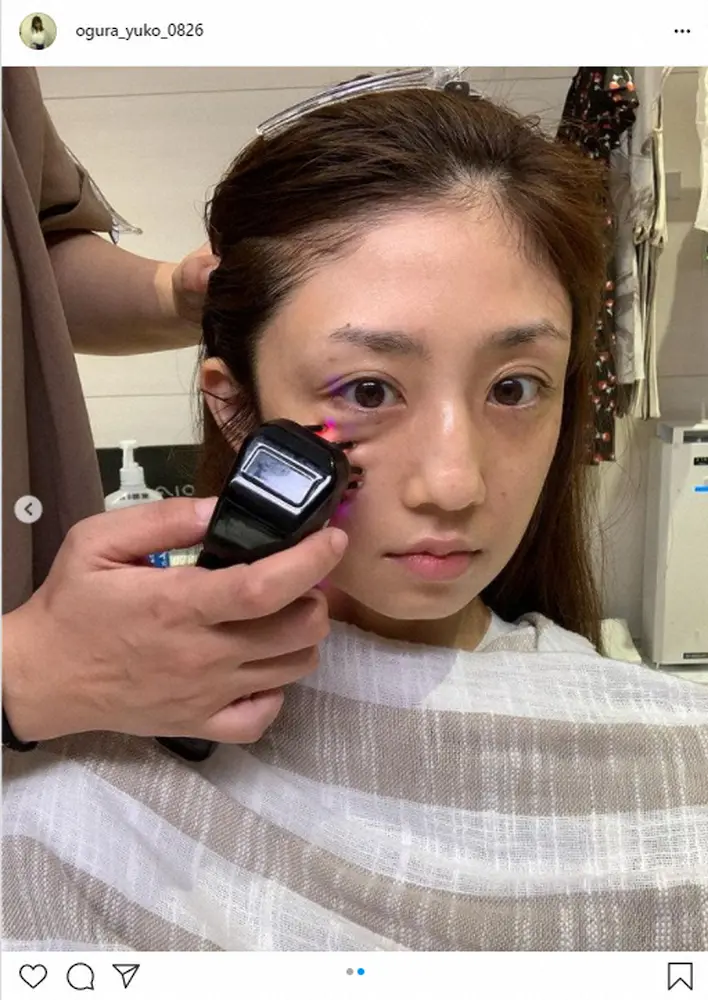 【画像・写真】小倉優子　メーク中のガチのすっぴん顔公開　フォロワー「肌めっちゃきれい！」