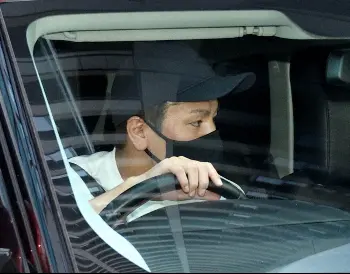 狩野英孝 最強吉日 に婚姻届提出 愛妻と 幸せ浸りたい ドライブデート スポニチ Sponichi Annex 芸能