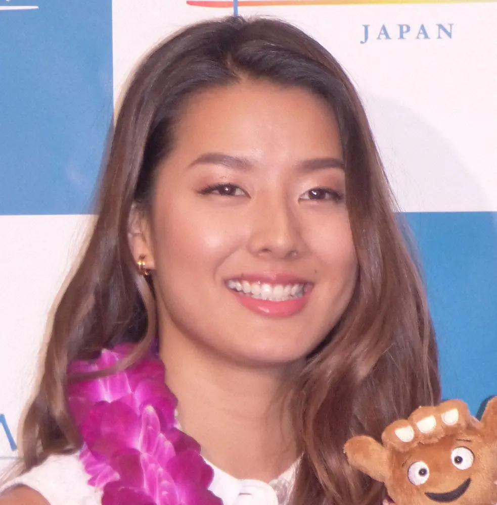 【画像・写真】すみれ　道着姿で“本格的アクション”披露　突き、回し蹴りに…ファン感嘆「体幹凄い！」