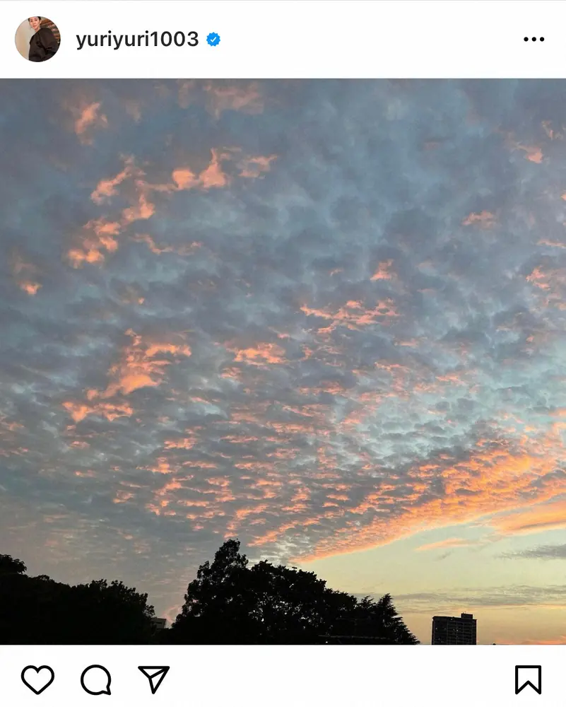 【画像・写真】石田ゆり子　心をぐわっと幸せにする夕焼けショットを共有　ファンも感嘆「ほんとに綺麗」「心和む」