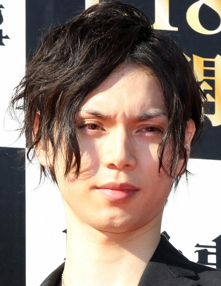 水嶋ヒロ 父の日に6歳長女からもらった 一生の宝物 披露も まさかのオチに えー スポニチ Sponichi Annex 芸能