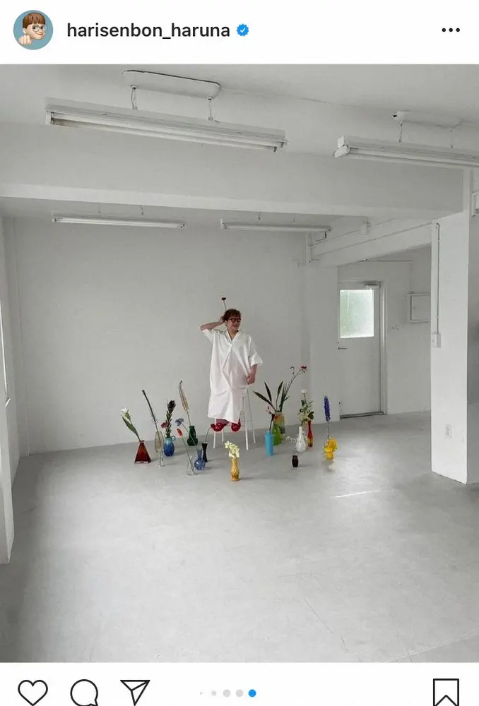 【画像・写真】近藤春菜　「徳男さん撮影してる」雑誌撮影のオフショット公開に「徳男さんがいる!!」「素敵」の声