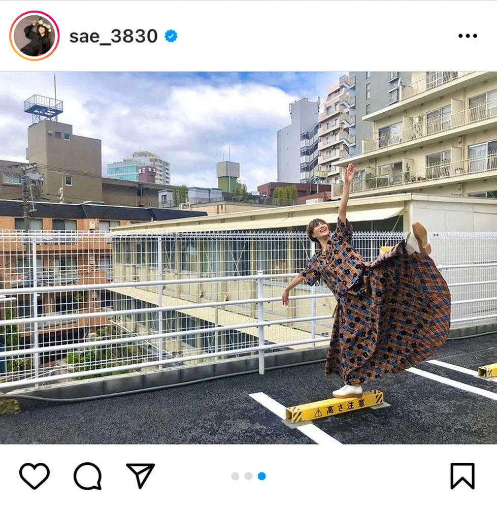 【画像・写真】宮澤佐江　“アンブレラカラー”のショートヘアを公開「やっぱり佐江ちゃんはショート」「素敵すぎる」