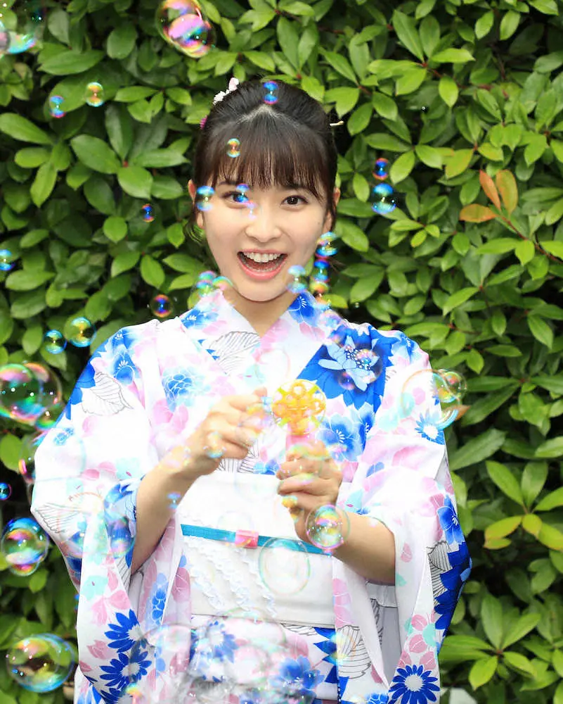 【画像・写真】21歳・木下彩音の願い「ひこ星さまに出会いたい」、映画「Bittersand」ヒット祈願