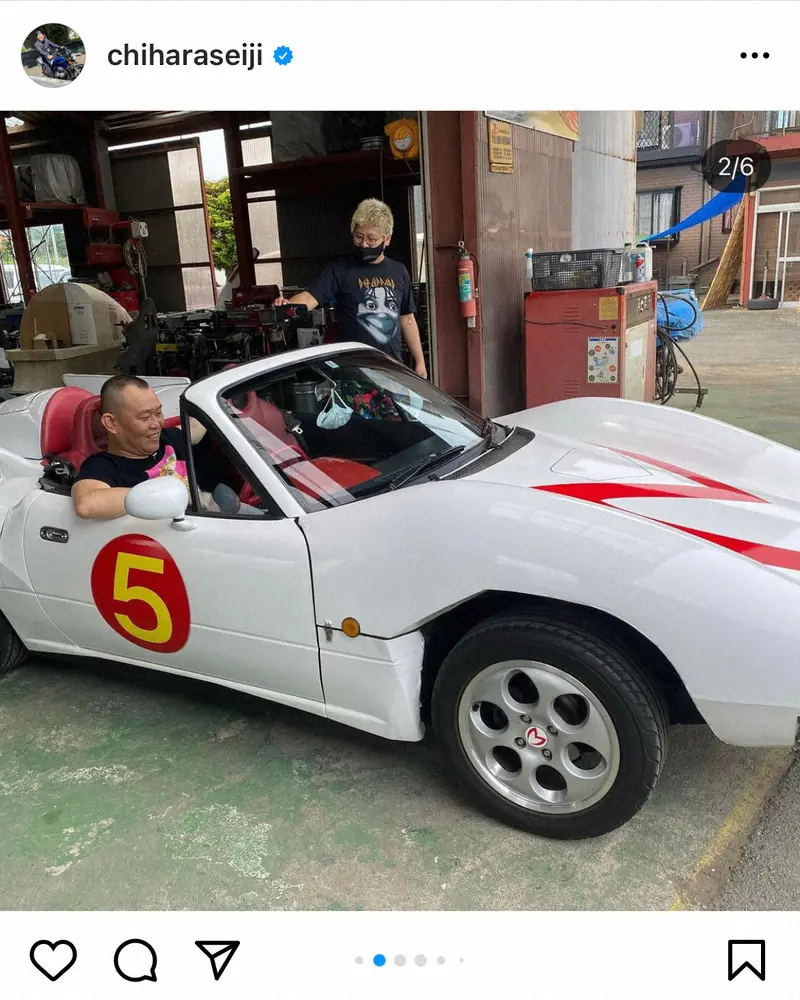 【画像・写真】千原せいじ　製作期間13年のカスタム車“マッハ号”運転姿を披露　ファン歓喜「懐かしい！」「かっけー」