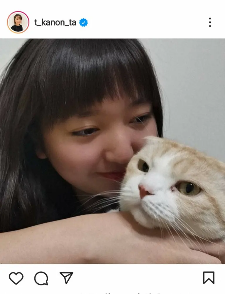 【画像・写真】子役出身女優・谷花音　米国留学終え帰国　愛猫と戯れる姿に「大人っぽい表情」「かわゆい」の声