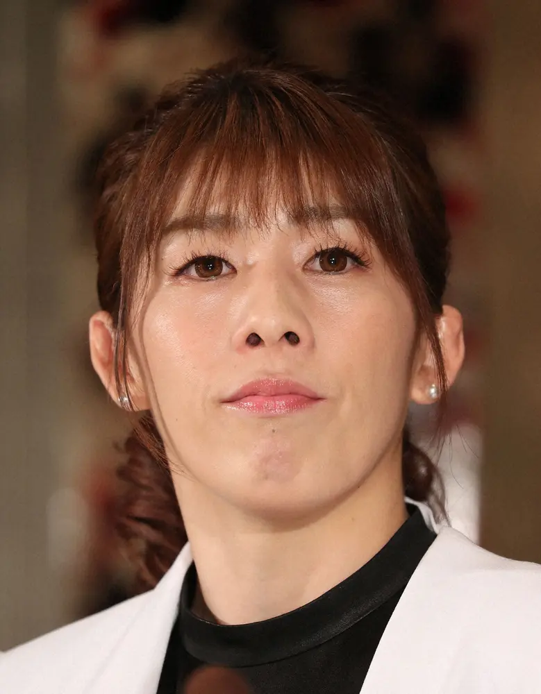 【画像・写真】吉田沙保里さん　五輪ネイル＆カラフルなインナーカラーに「おしゃれ」「華やか」「可愛いーーー」の声
