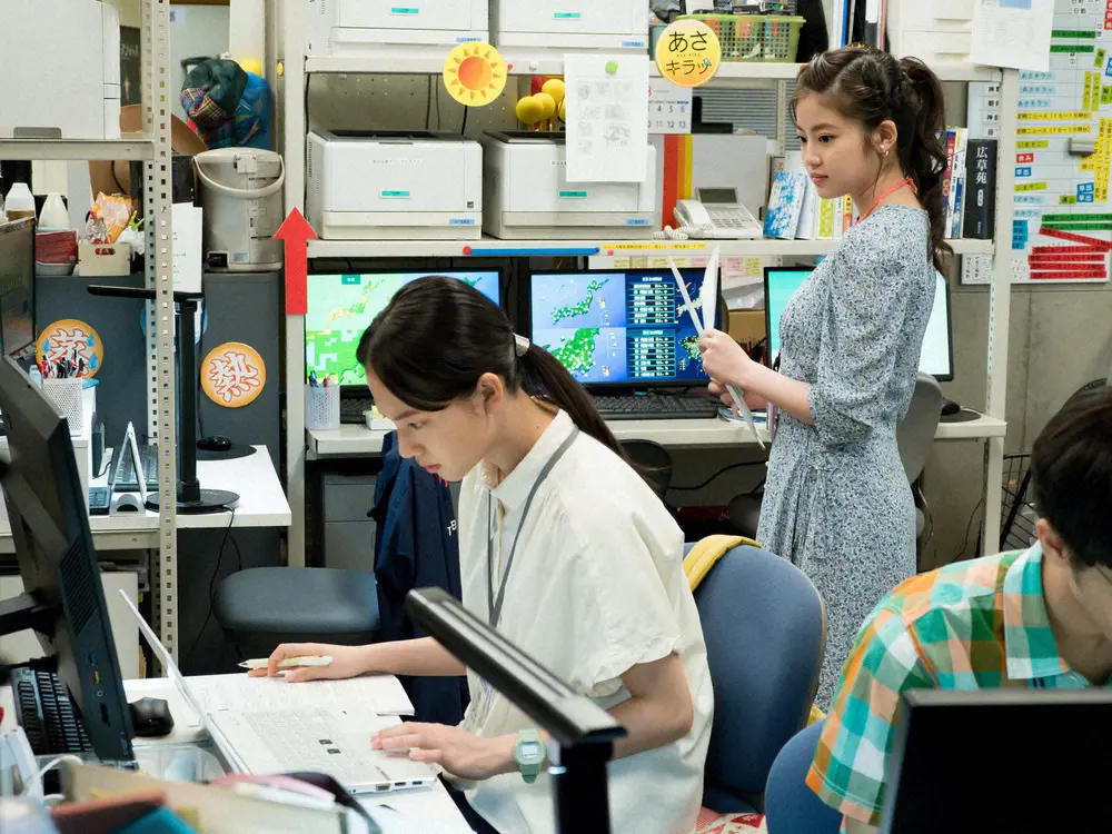 【画像・写真】【明日8月2日のおかえりモネ】第56話　汐見湯・菜津の祖父がTV観戦で熱中症　百音は菅波にSOS