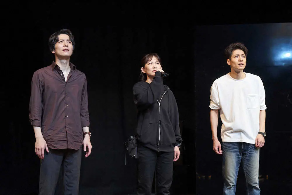 舞台「UNDERSTUDY/アンダースタディ」に出演する（左から）和田琢磨、谷村美月、福田悠太