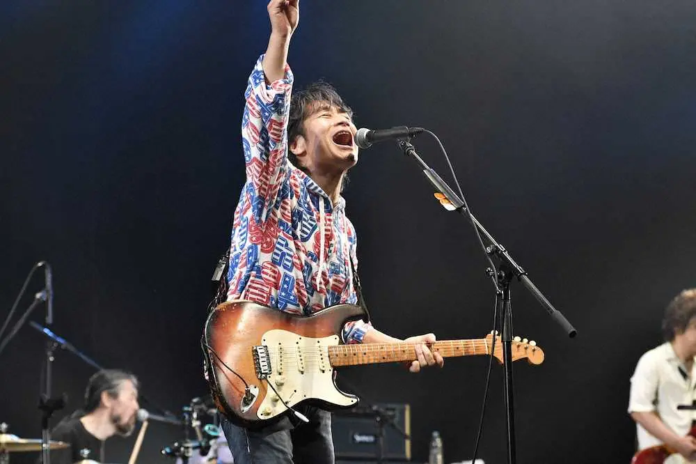 【画像・写真】スタレビ・根本要ら音楽界の“小さな巨人”によるこん身の名曲続出ライブが話題