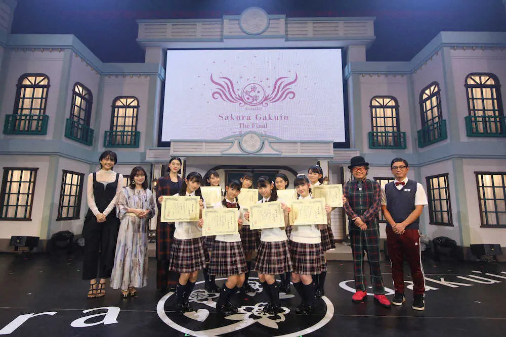 【画像・写真】今月閉校「さくら学院」ラスト公演に卒業生駆けつけた　武藤彩未らエール