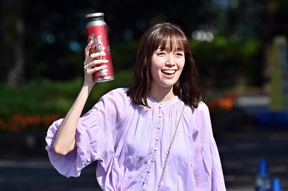 日曜劇場 Tokyo Mer 走る緊急救命室 第10話 笑顔の涼香 佐藤栞里 だったが 椿に渡された水筒が C Tbs スポニチ Sponichi Annex 芸能