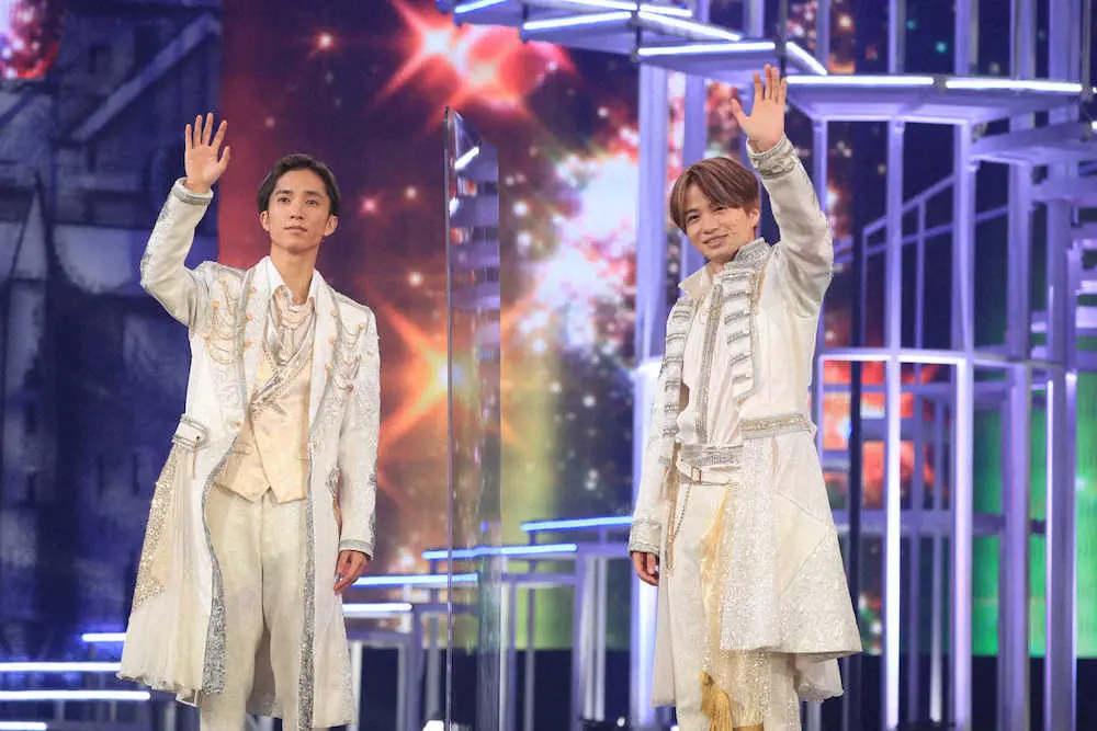 【画像・写真】菊池風磨、田中樹が帝劇センター　入所13年唯一無二のコンビ念願共演！舞台「ドリームボーイズ」初日